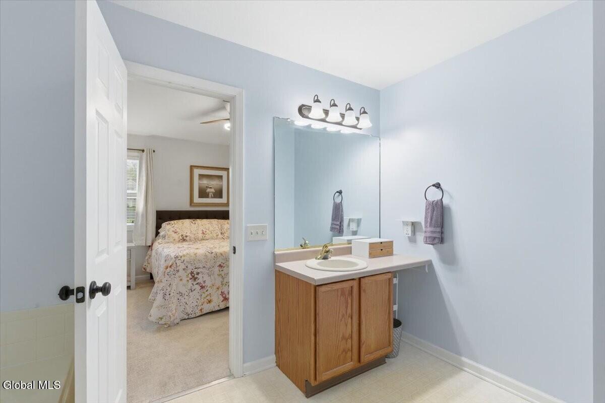 126 Bridgewood Lane Watervliet NY 12189