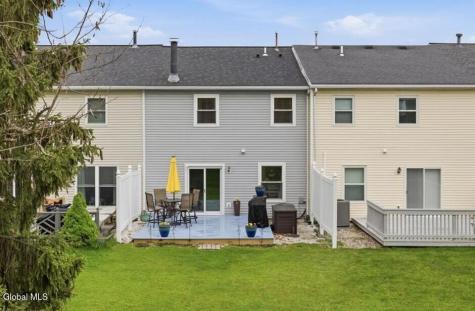 126 Bridgewood Lane Watervliet NY 12189