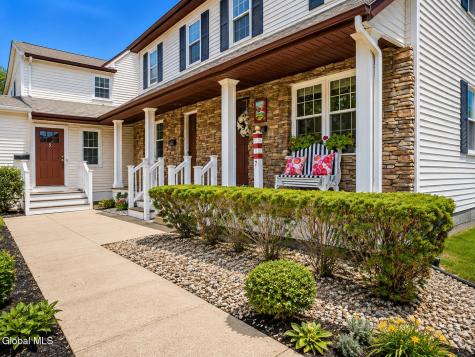 11 Cottage Street Saratoga Springs NY 12866