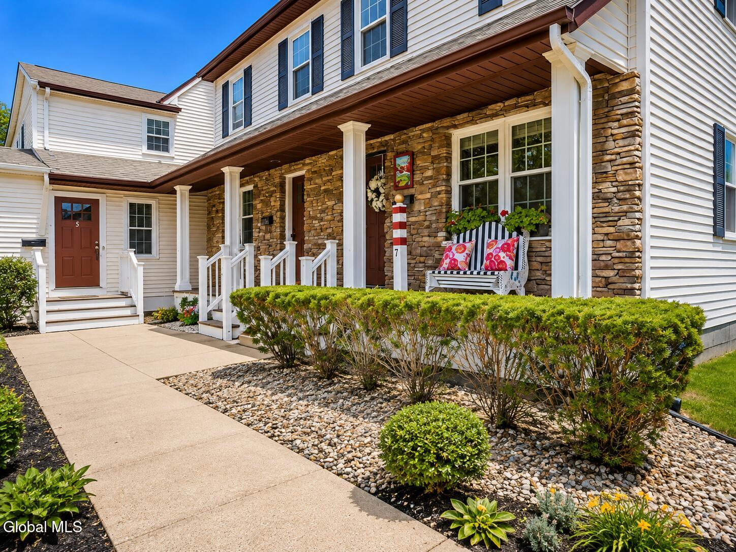 11 Cottage Street Saratoga Springs NY 12866