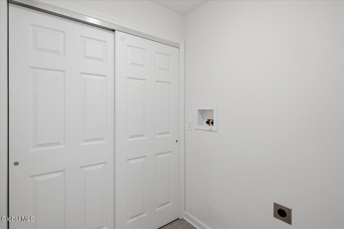 2000 Curry Road Schenectady NY 12303