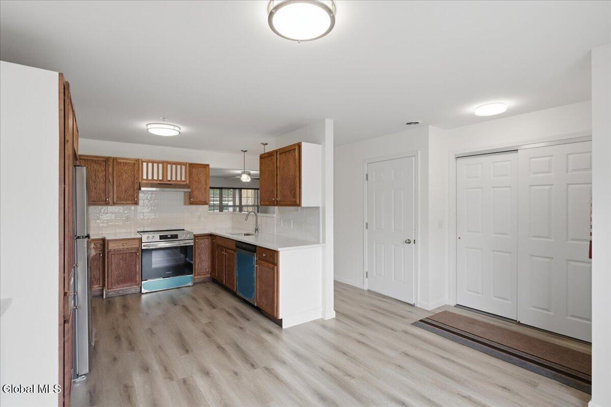 2000 Curry Road Schenectady NY 12303