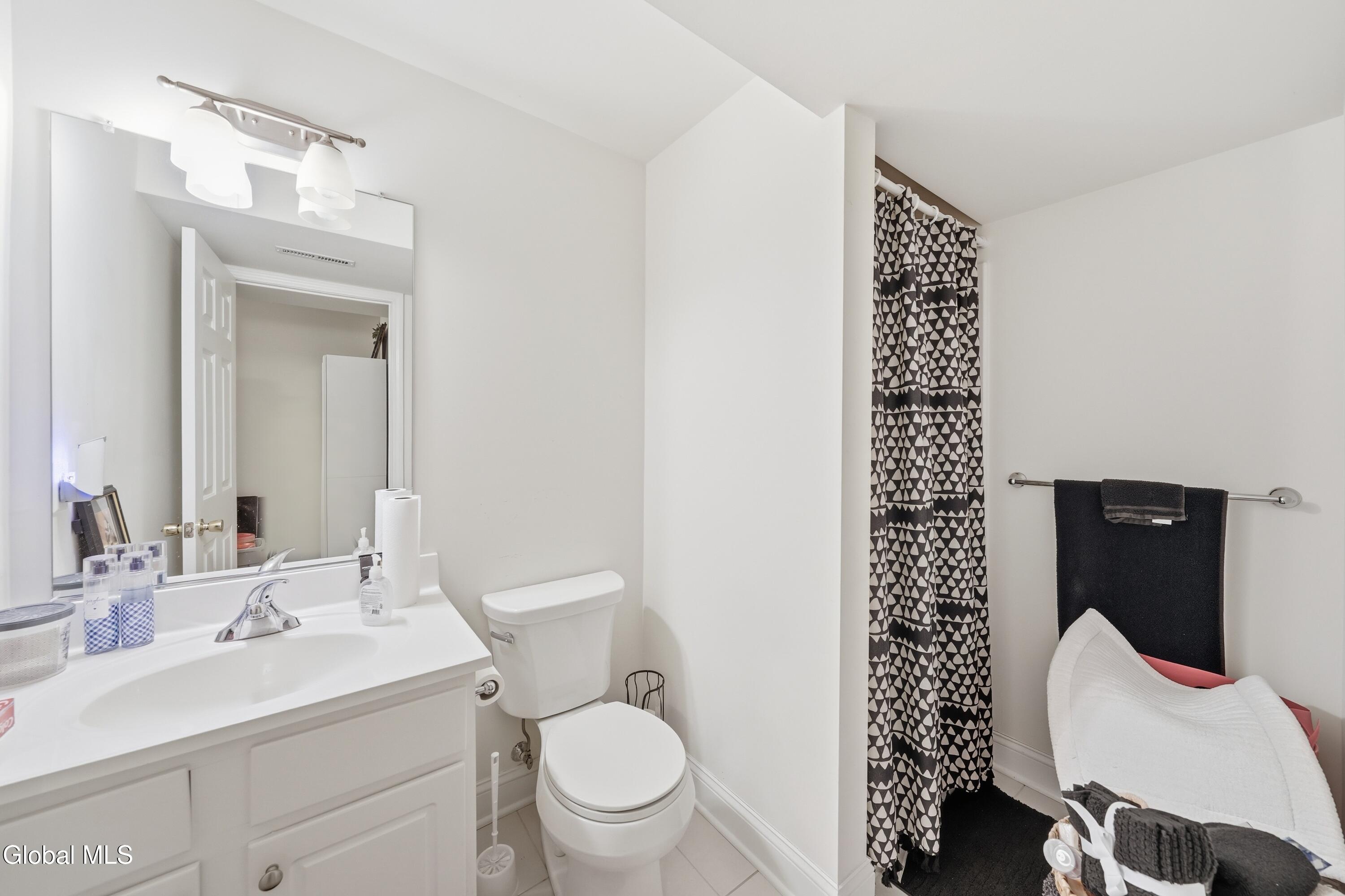 9 Davis Court Albany NY 12208