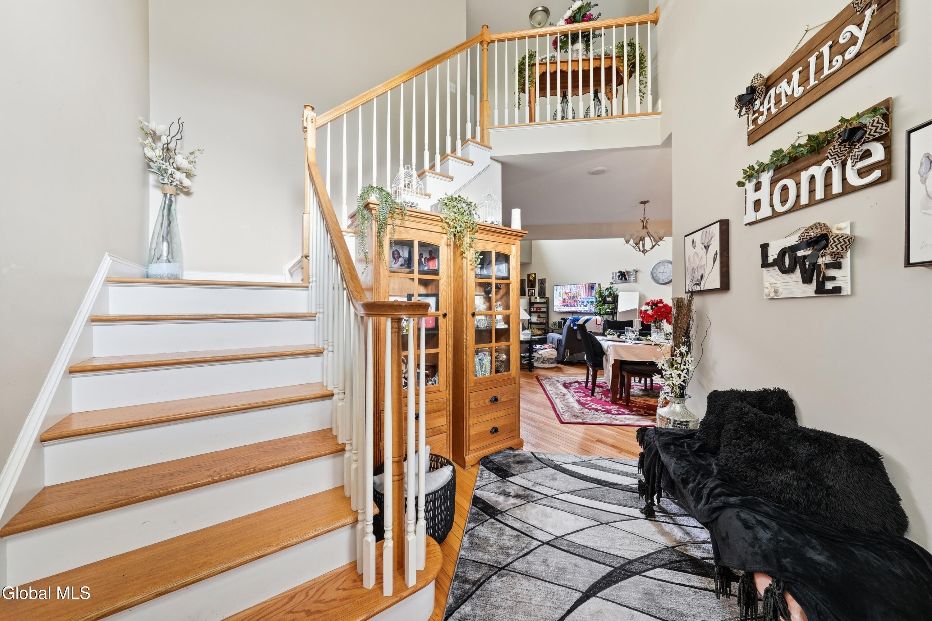 9 Davis Court Albany NY 12208