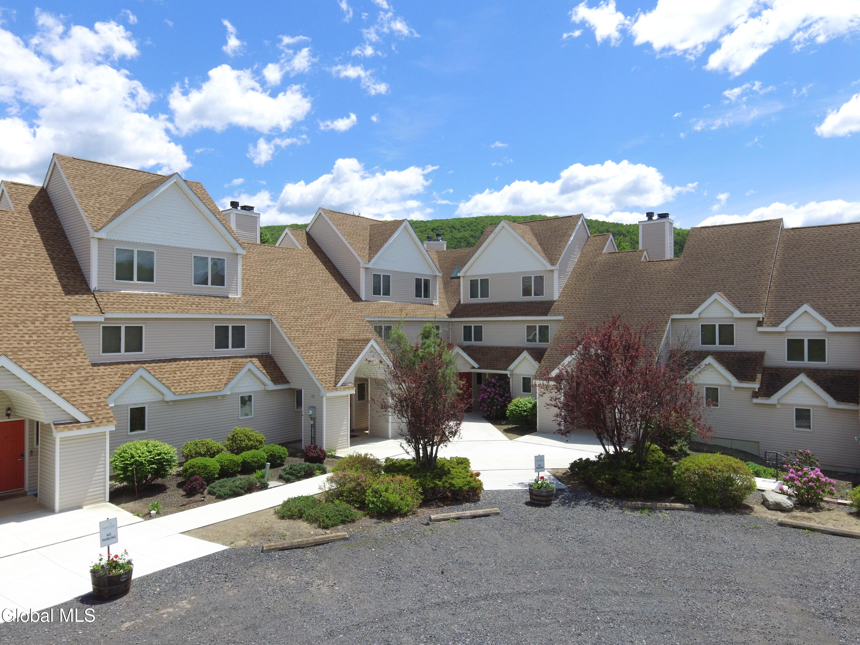 274 Brooksburg Road Windham NY 12496