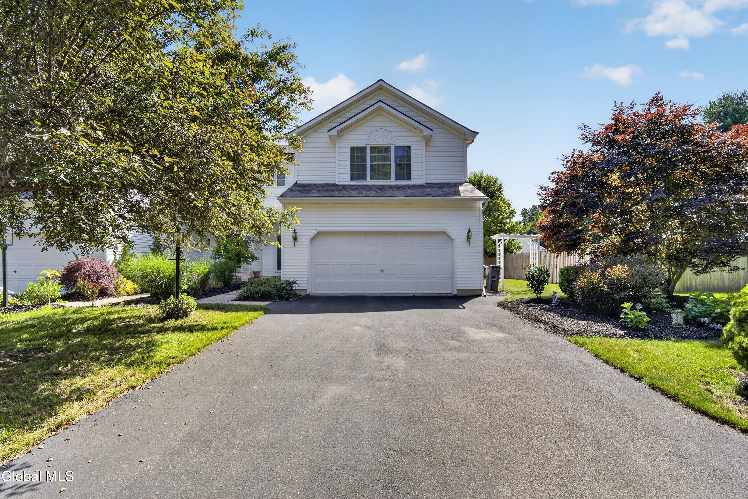 105 Cold Spring Road Saratoga Springs NY 12866