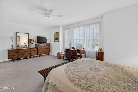 105 Cold Spring Road Saratoga Springs NY 12866