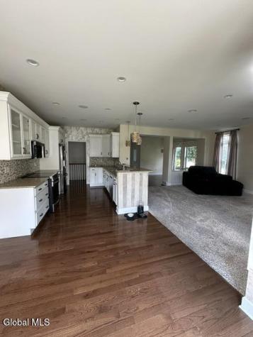 63 Fathers Way Slingerlands NY 12159