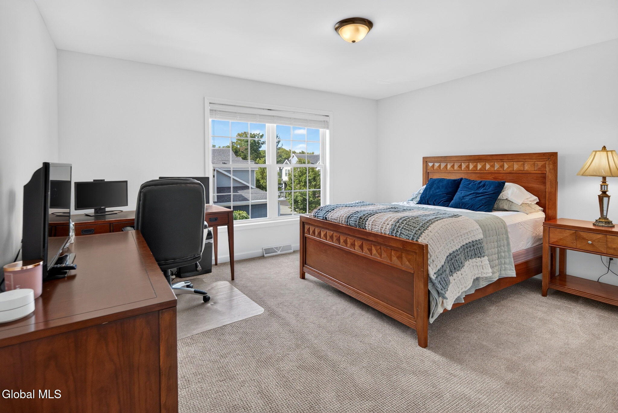 15 Stacey Way Troy NY 12180