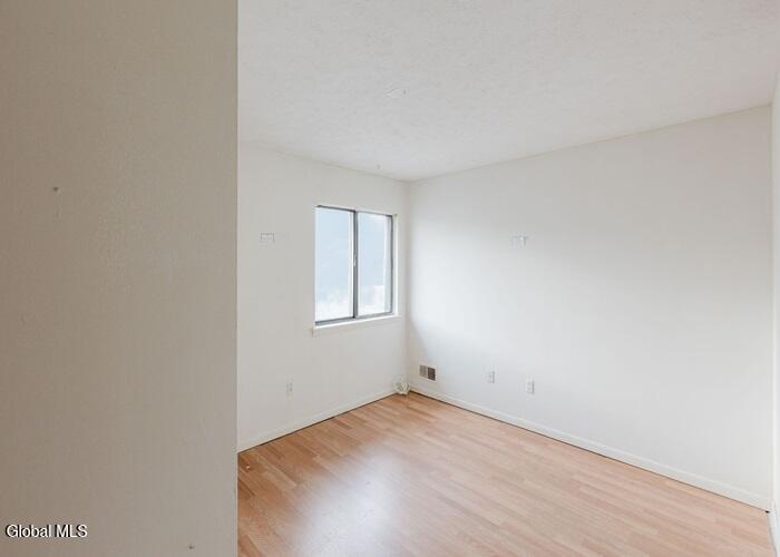 493 Eastbrooke Lane Rochester NY 14618