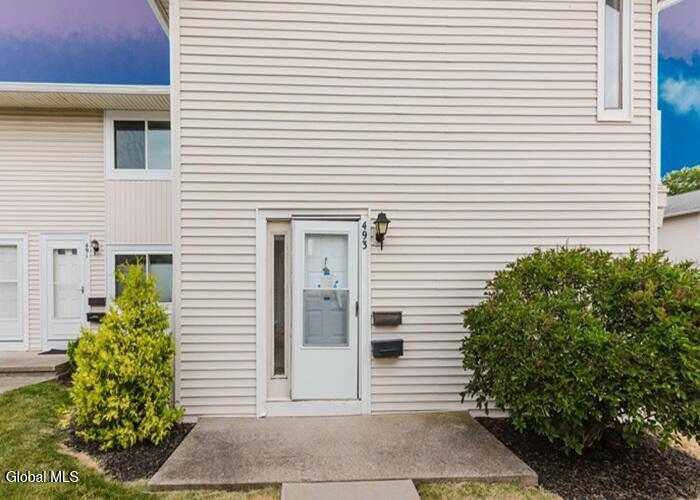 493 Eastbrooke Lane Rochester NY 14618