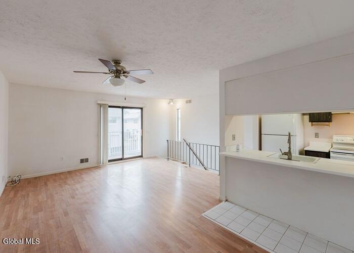 493 Eastbrooke Lane Rochester NY 14618