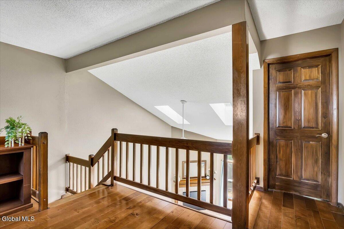 3 Generals Way Halfmoon NY 12065