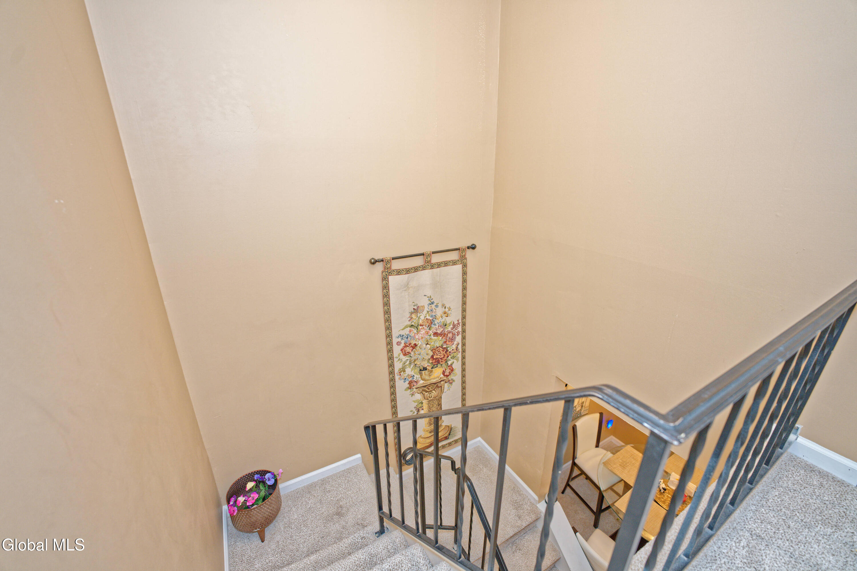 11 Fox Hollow Square Cohoes NY 12047