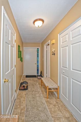 11 Fox Hollow Square Cohoes NY 12047
