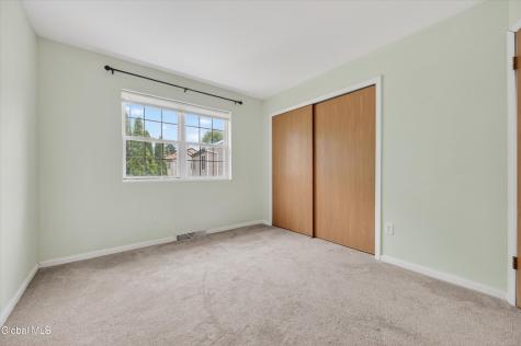 17 Diane Court Cohoes NY 12047