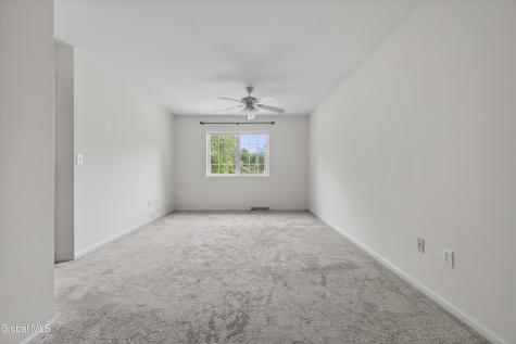 17 Diane Court Cohoes NY 12047