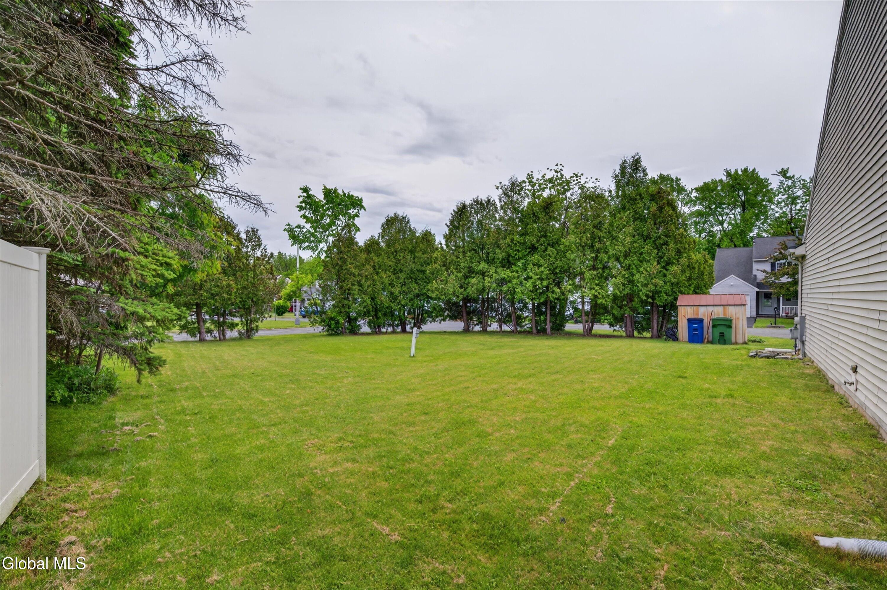 17 Diane Court Cohoes NY 12047
