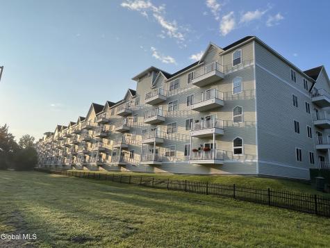 8 Wall Street Clifton Park NY 12065