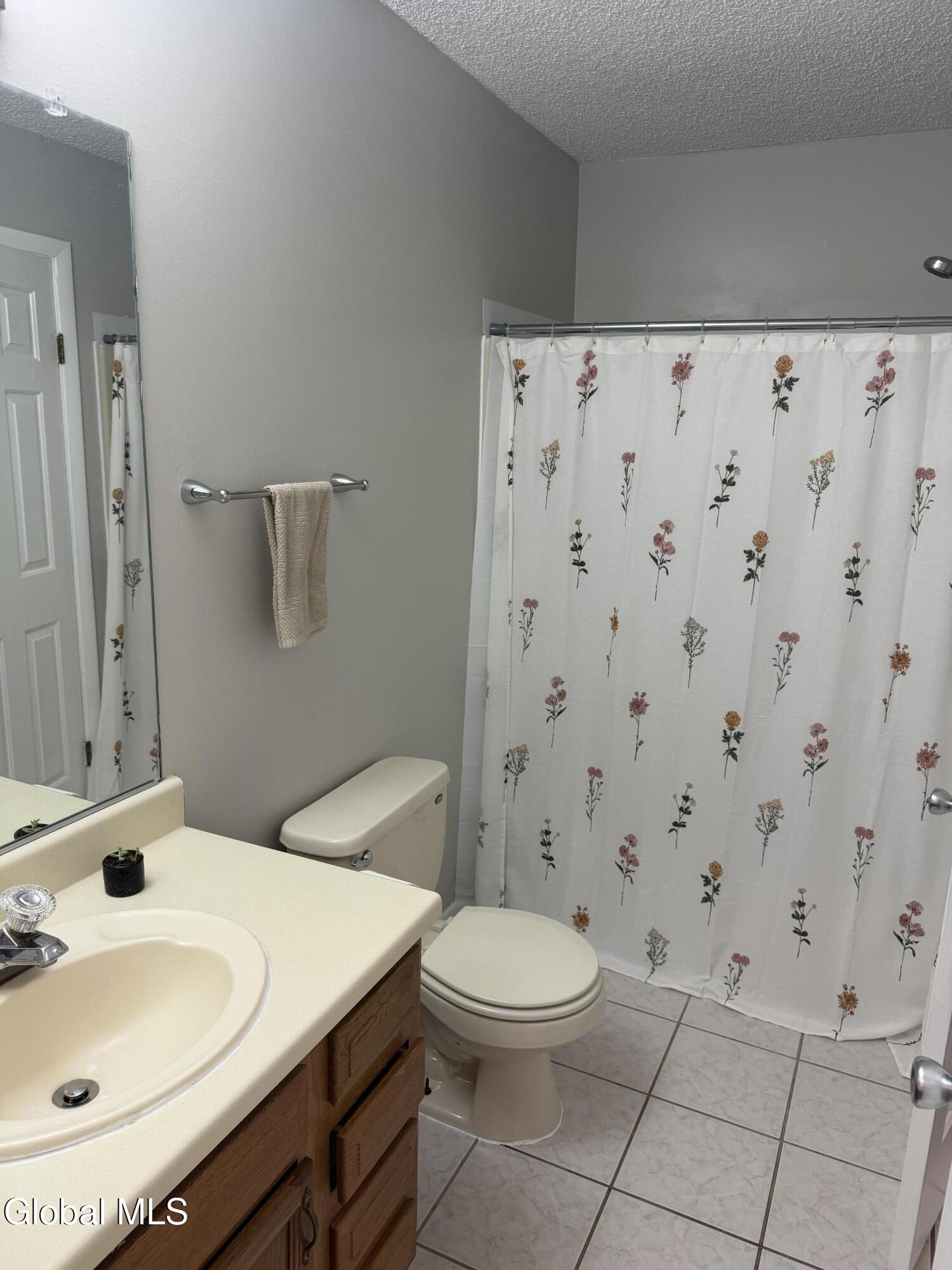 215 Monmouth Way Clifton Park NY 12065