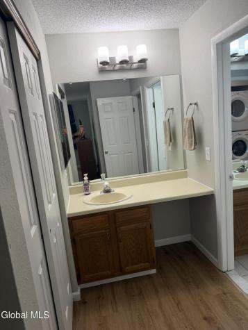 215 Monmouth Way Clifton Park NY 12065