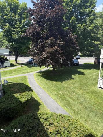 215 Monmouth Way Clifton Park NY 12065