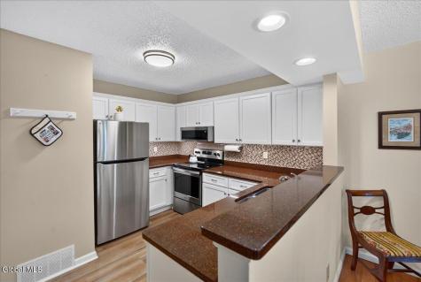 46 Captains Boulevard Waterford NY 12188