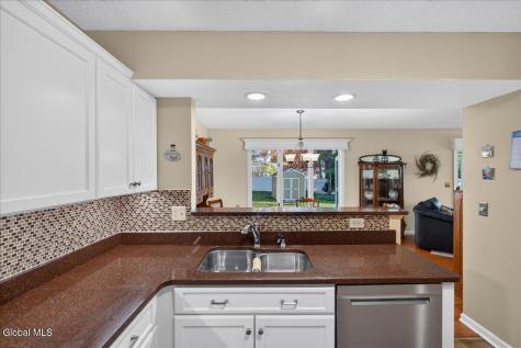 46 Captains Boulevard Waterford NY 12188