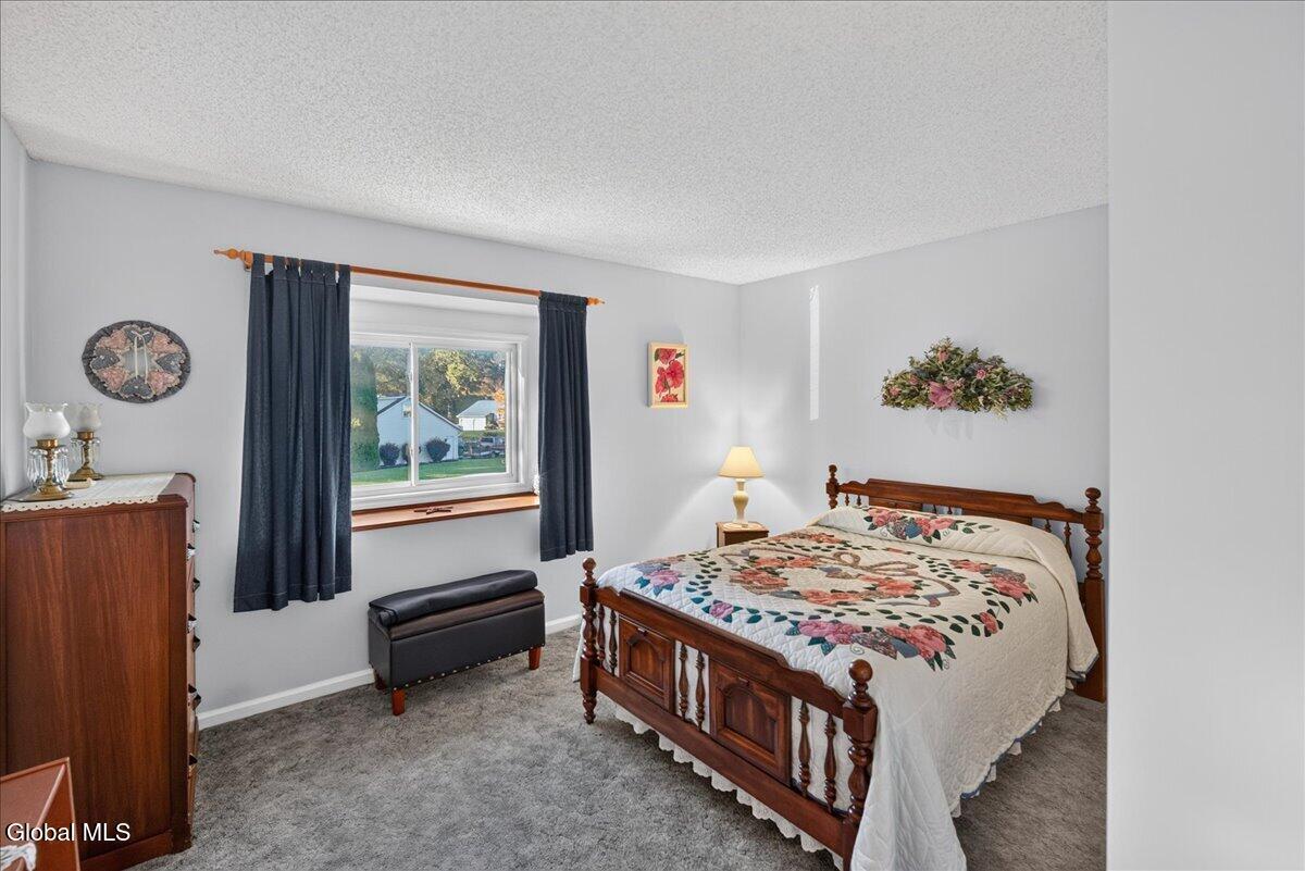 46 Captains Boulevard Waterford NY 12188