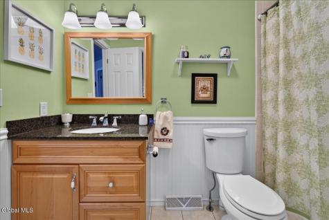 46 Captains Boulevard Waterford NY 12188
