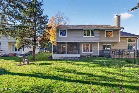 46 Captains Boulevard Waterford NY 12188
