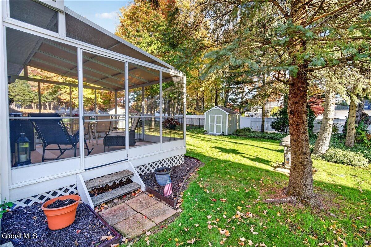 46 Captains Boulevard Waterford NY 12188