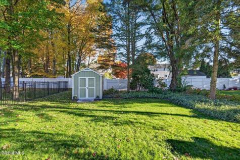 46 Captains Boulevard Waterford NY 12188
