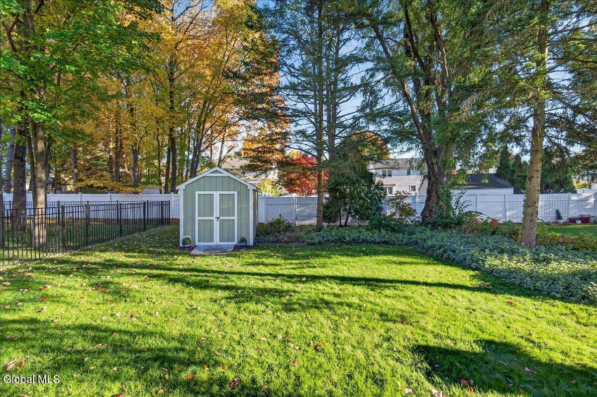 46 Captains Boulevard Waterford NY 12188