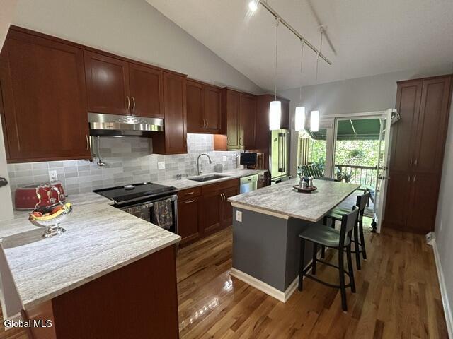 12 Lillian Lane Troy NY 12180