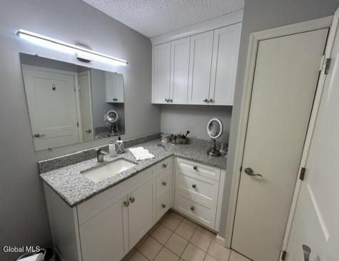 12 Lillian Lane Troy NY 12180