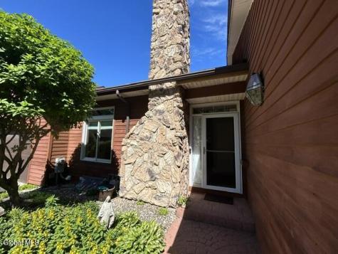 12 Lillian Lane Troy NY 12180