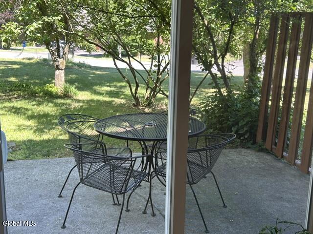 12 Lillian Lane Troy NY 12180