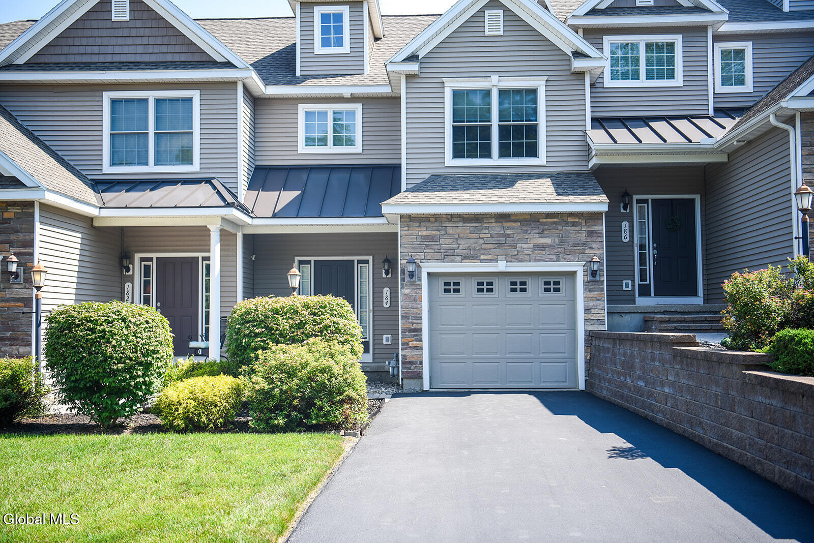 184 Fieldstone Drive Niskayuna NY 12304