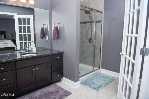 184 Fieldstone Drive Niskayuna NY 12304