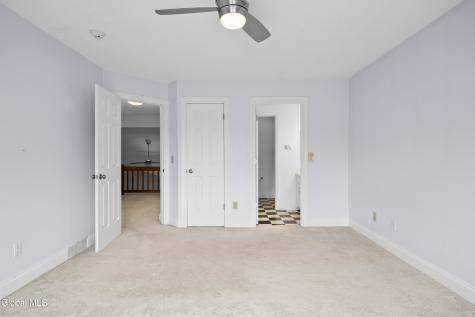 125 Garnett Lane Slingerlands NY 12159