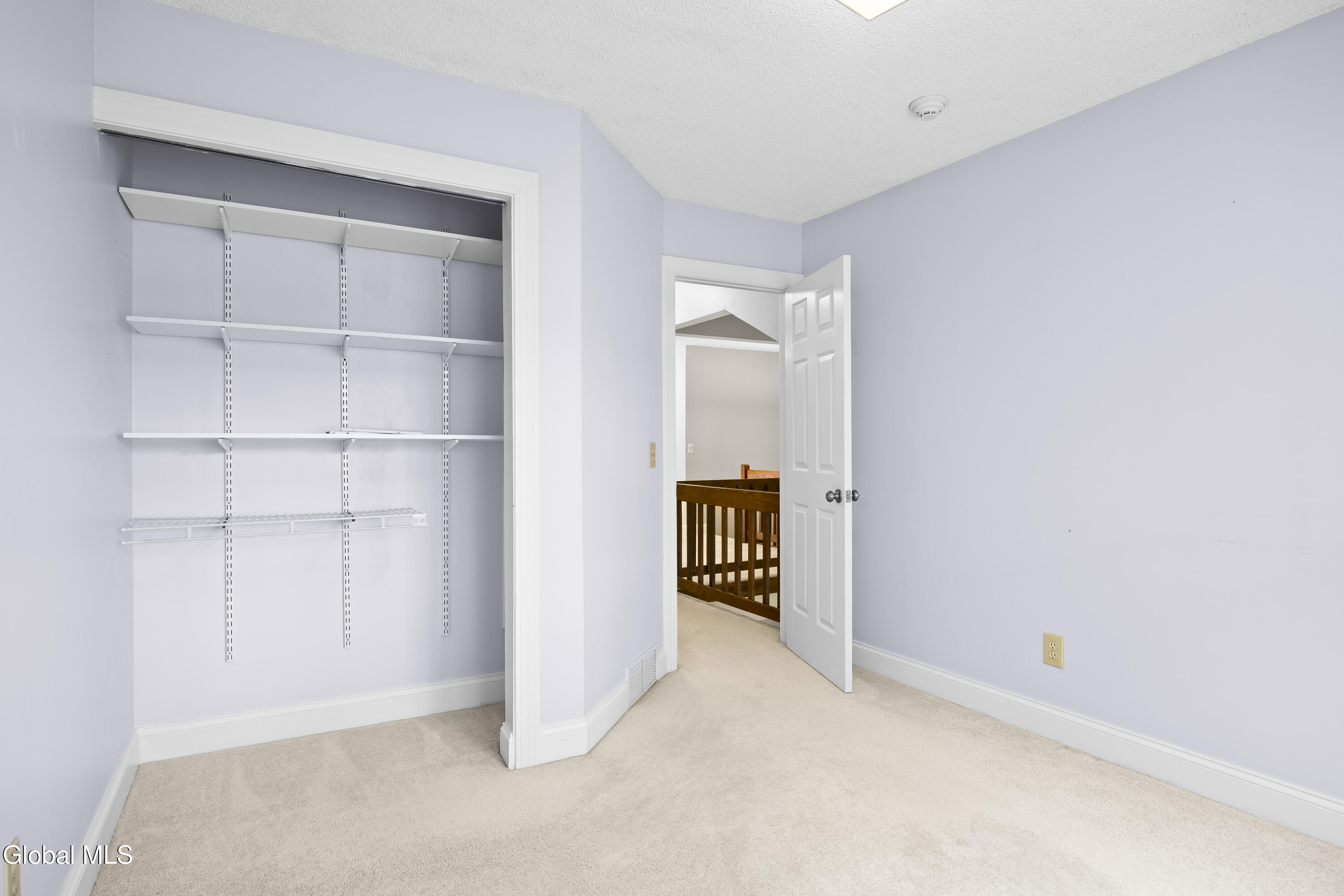 125 Garnett Lane Slingerlands NY 12159
