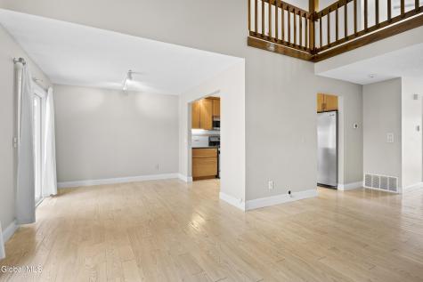 125 Garnett Lane Slingerlands NY 12159