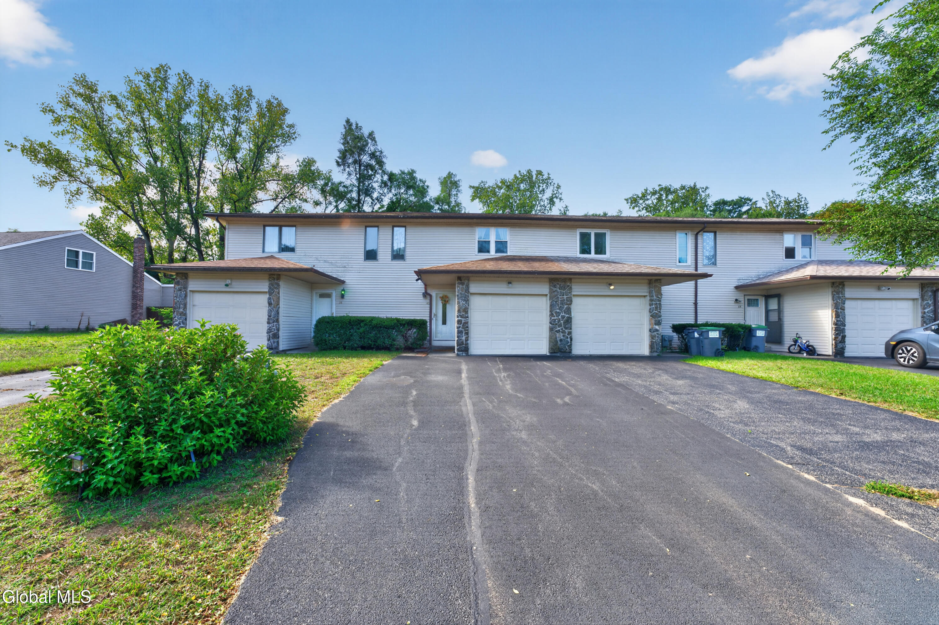 40 Velina Drive Albany NY 12203