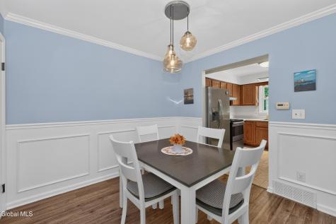 40 Velina Drive Albany NY 12203