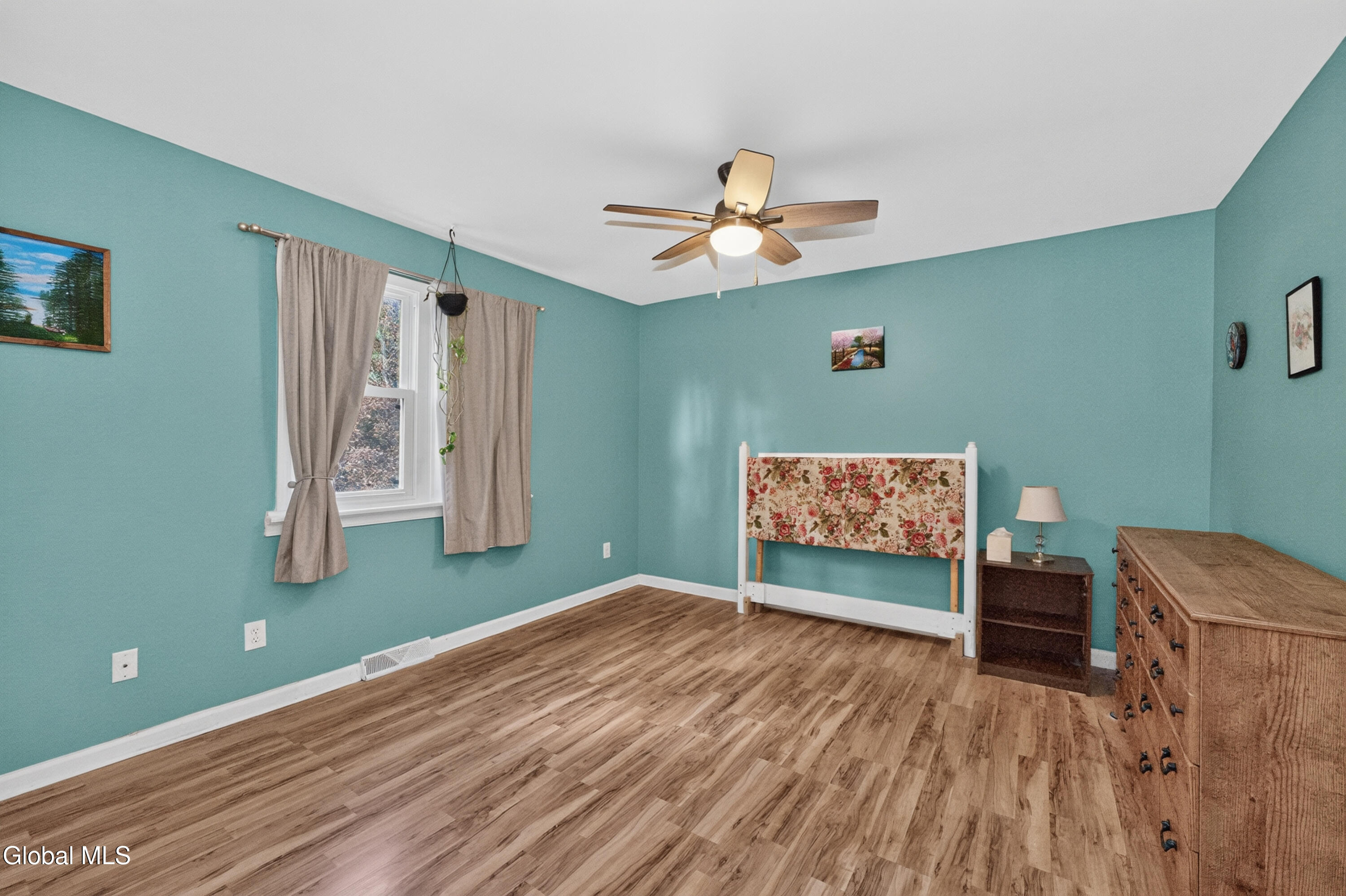 40 Velina Drive Albany NY 12203