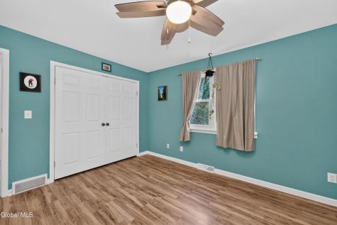40 Velina Drive Albany NY 12203