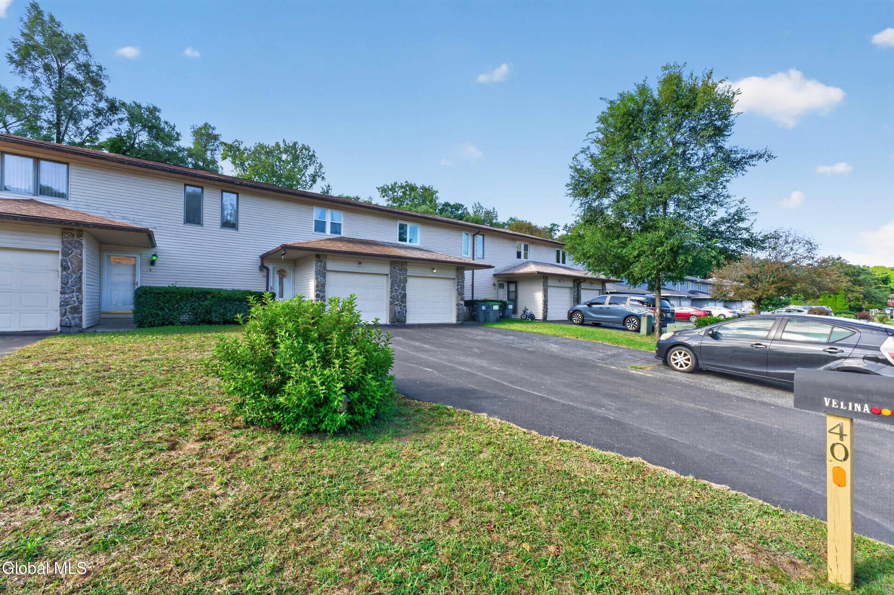 40 Velina Drive Albany NY 12203