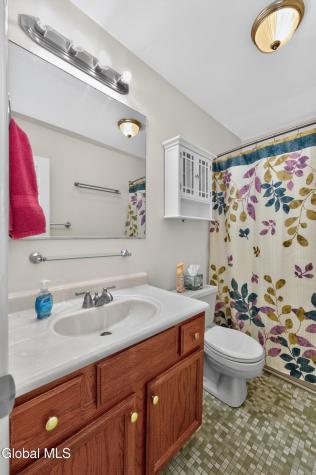 40 Velina Drive Albany NY 12203