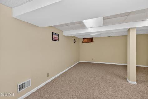 40 Velina Drive Albany NY 12203